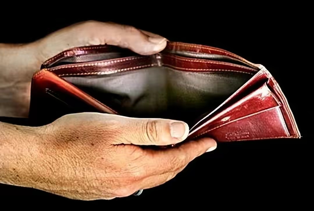超10万件药品紧急运达！5000多名骑手、小哥增援上海！集采集配方式多平台上线！
