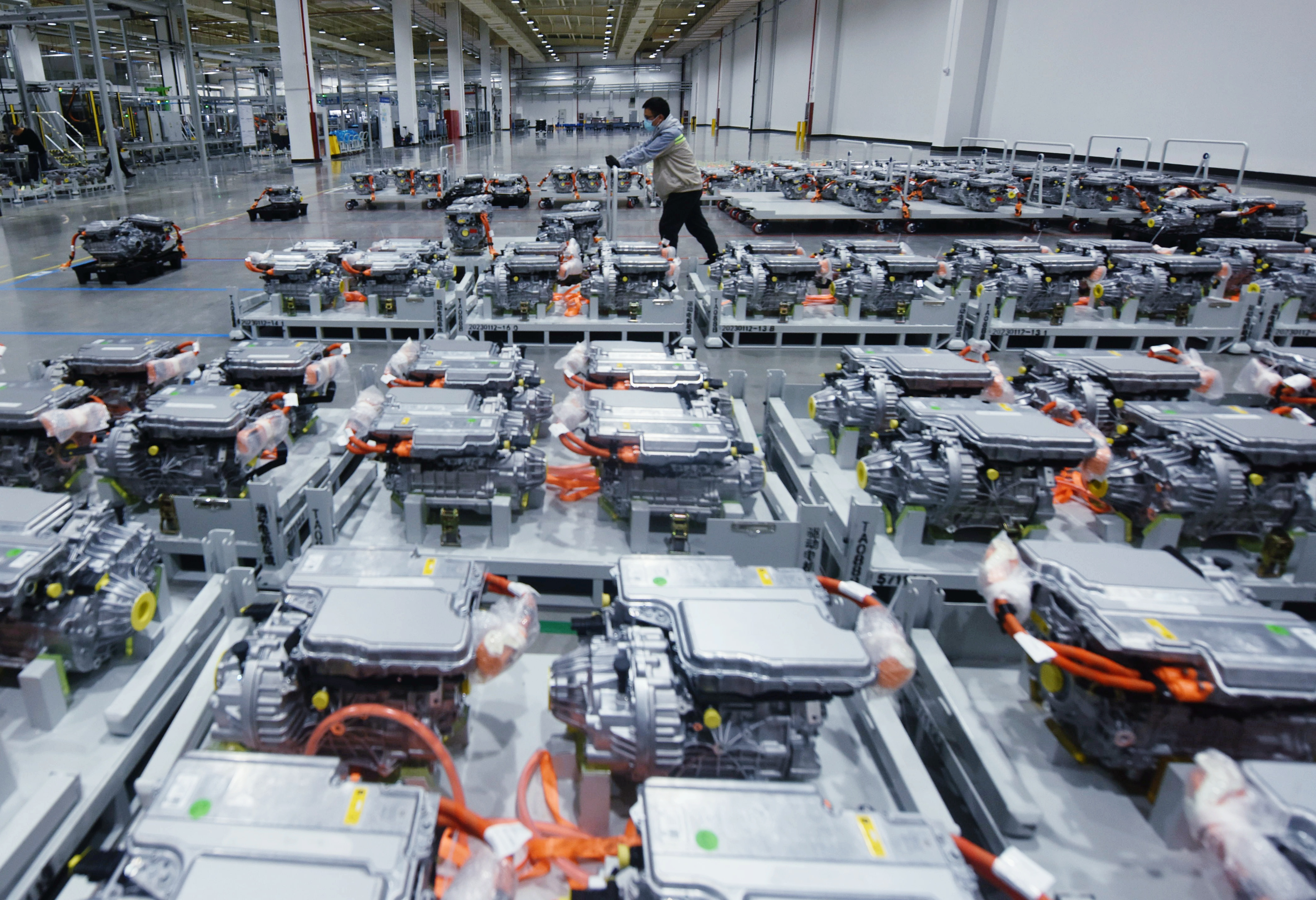 制造业PMI扩张加快　释放经济向好积极信号