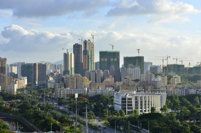 摒弃规模情结 拒让掮客变“刺客”