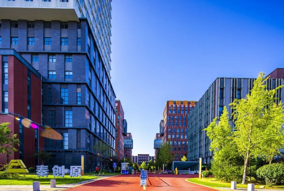 释放开源潜能，加快构筑软件创新“朋友圈”