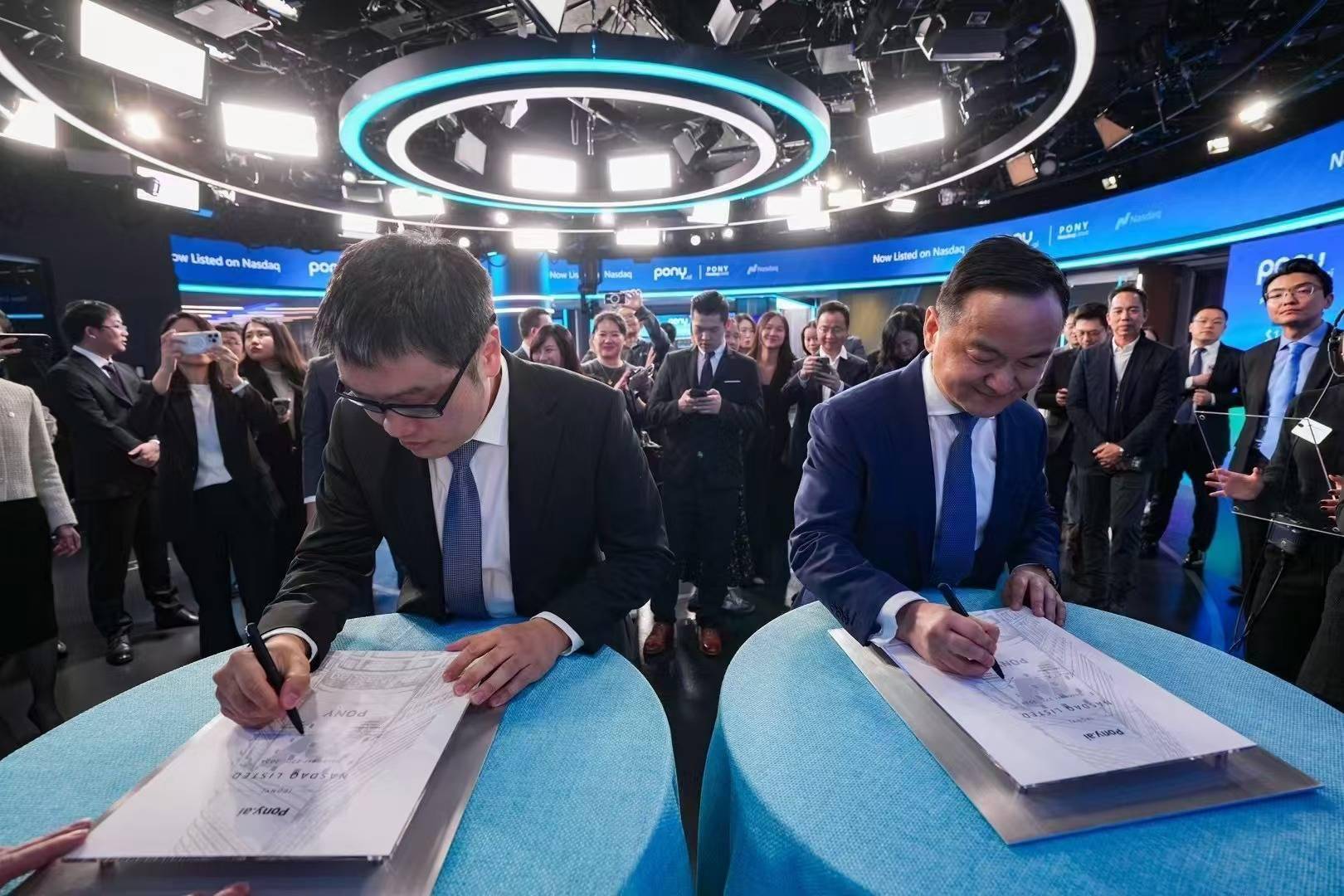 小马智行:推动自动驾驶商业化落地