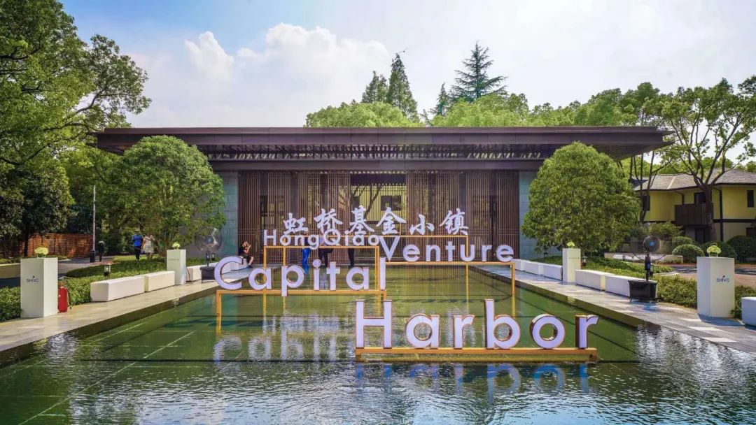 华富基金李孝华:紧跟A系列“先驱” “一键打包”核心资产