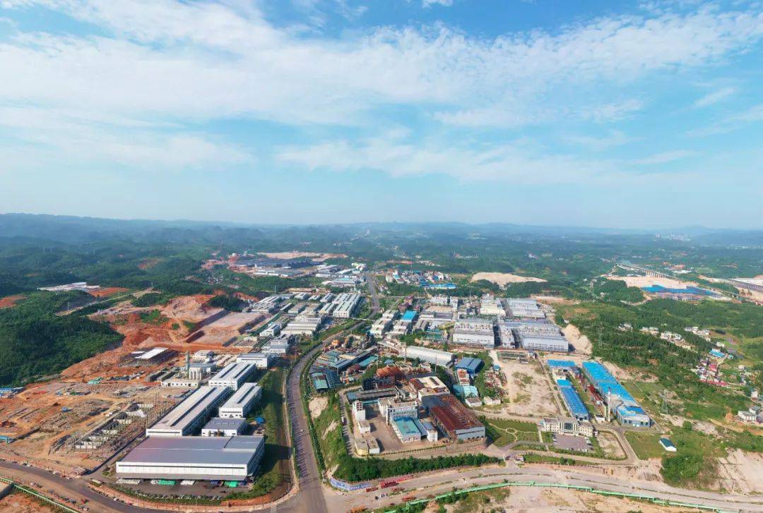 开足马力忙生产 多家上市公司密集披露新订单