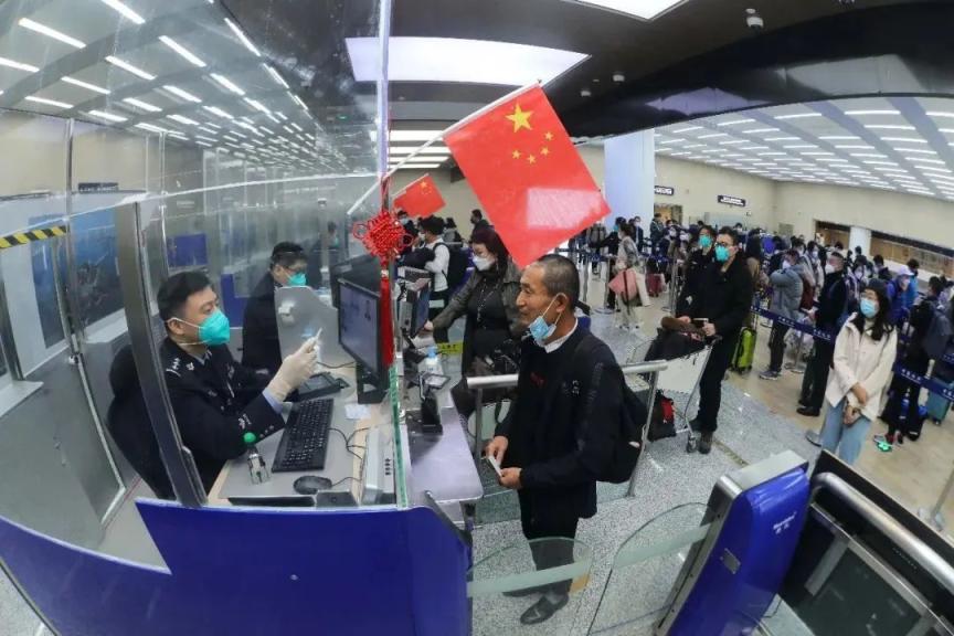 春节假期预计日均185万人次出入境