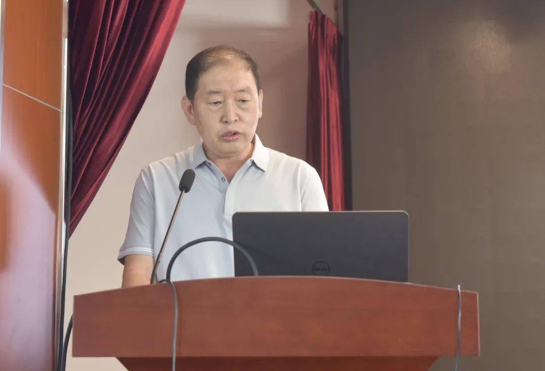 全国政协委员、中国社科院世界经济与政治研究所副所长张斌：破解有效需求不足 公共投资大有可为