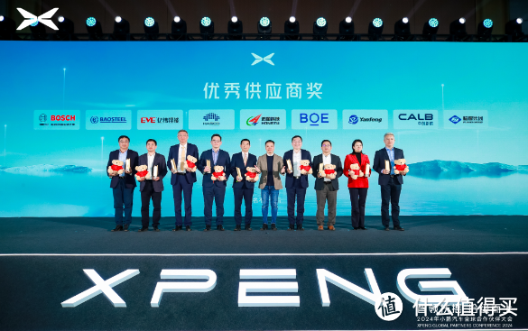 亿纬锂能：围绕大圆柱电池持续开展技术攻坚