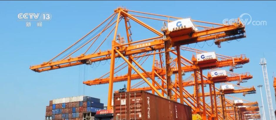 财政政策组合拳增动能强信心