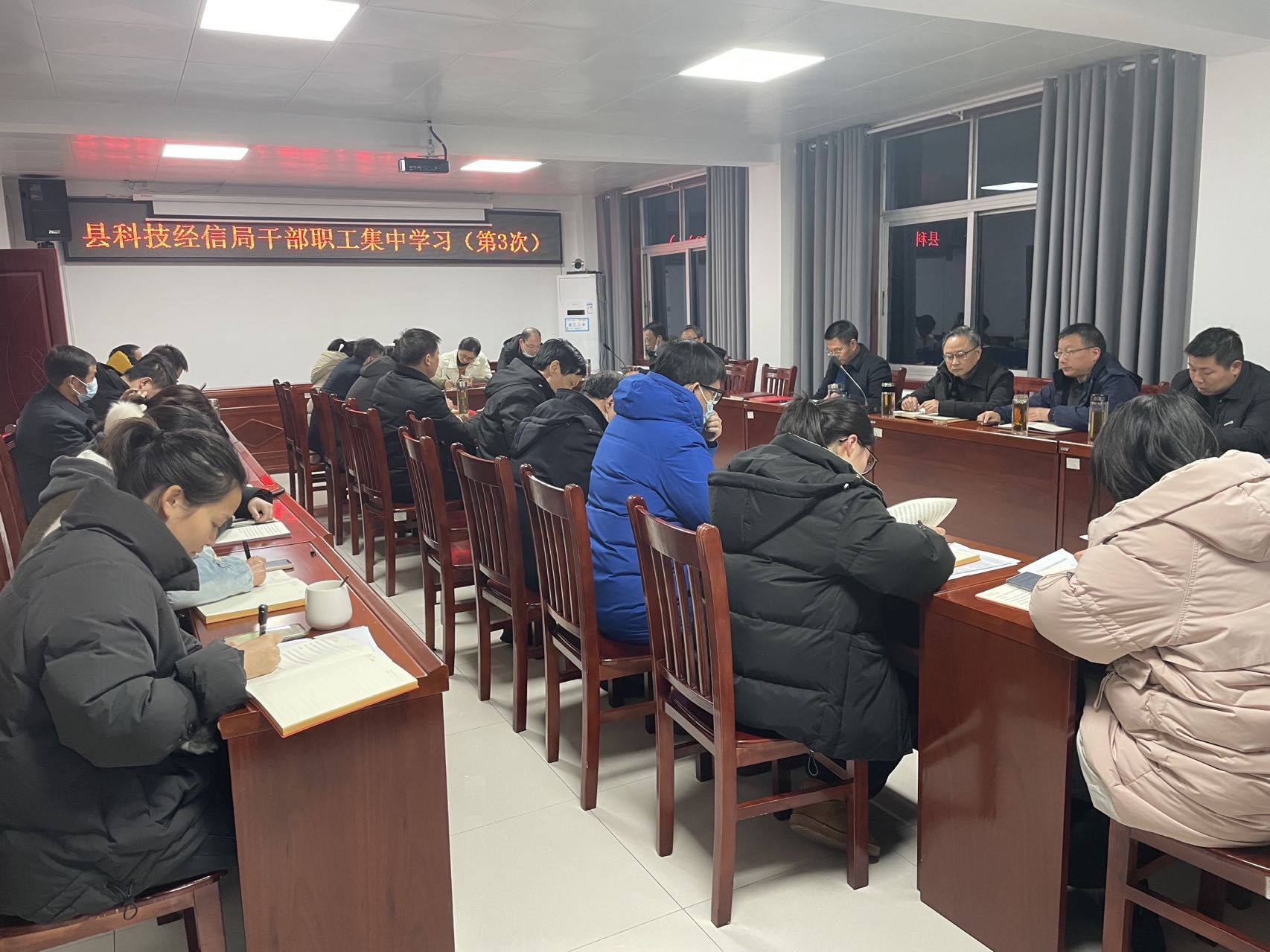 稳中求进每月看丨春潮涌动奋楫行——3月全国各地经济社会发展观察