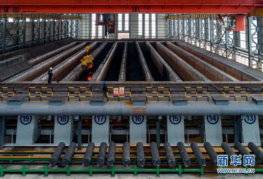 易成新能：拟收购山西梅山湖科技股权 做大做强石墨电极主业