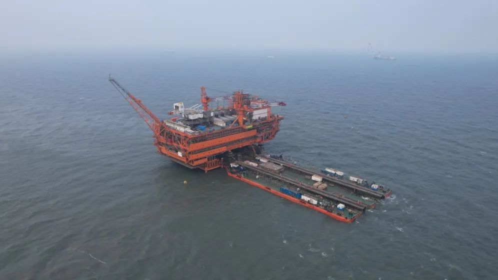 我国应用无人平台远程开发的海上稠油油田投产