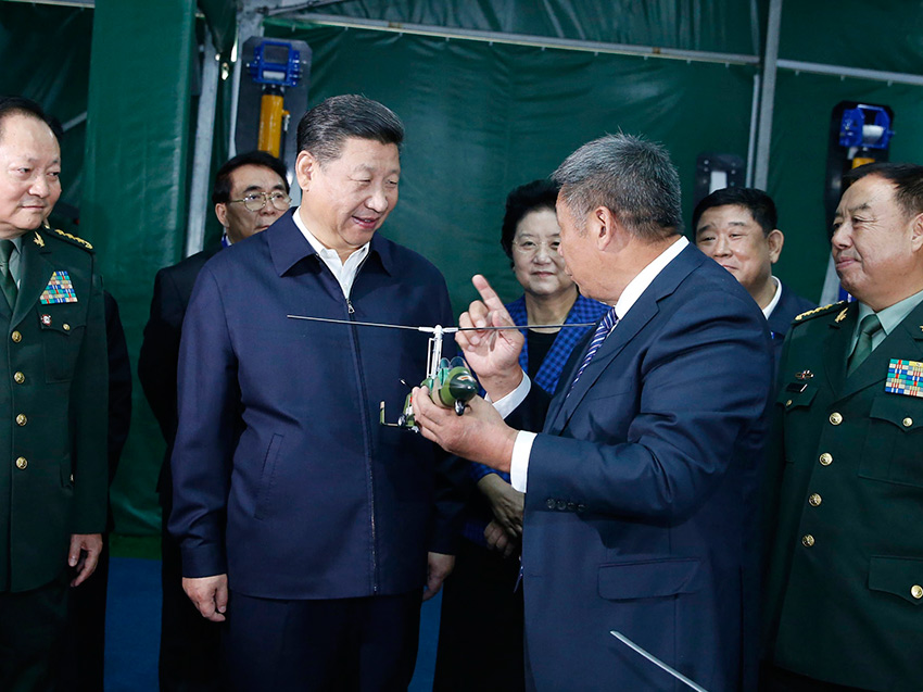 习近平给谢依特小学戍边支教西部计划志愿者服务队队员回信