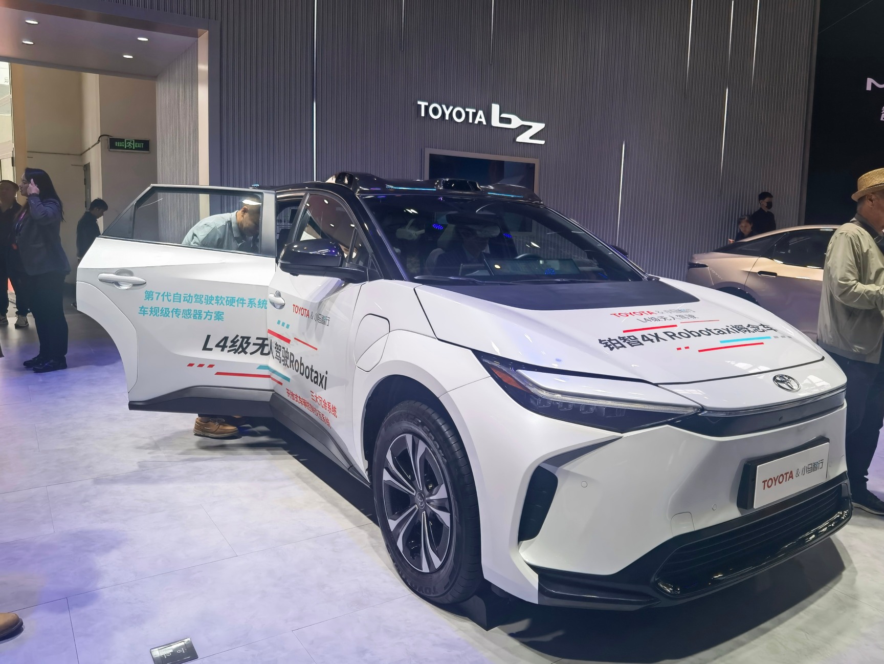 小马智行CEO彭军：今年是Robotaxi量产元年 规模化运营能力决定成败