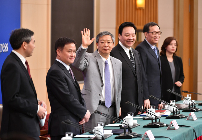 中国人民银行与巴西央行签署金融战略合作谅解备忘录并续签双边本币互换协议