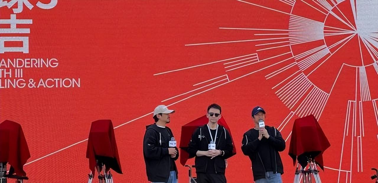 徐工机械：组建专项支持团队参与《流浪地球3》拍摄