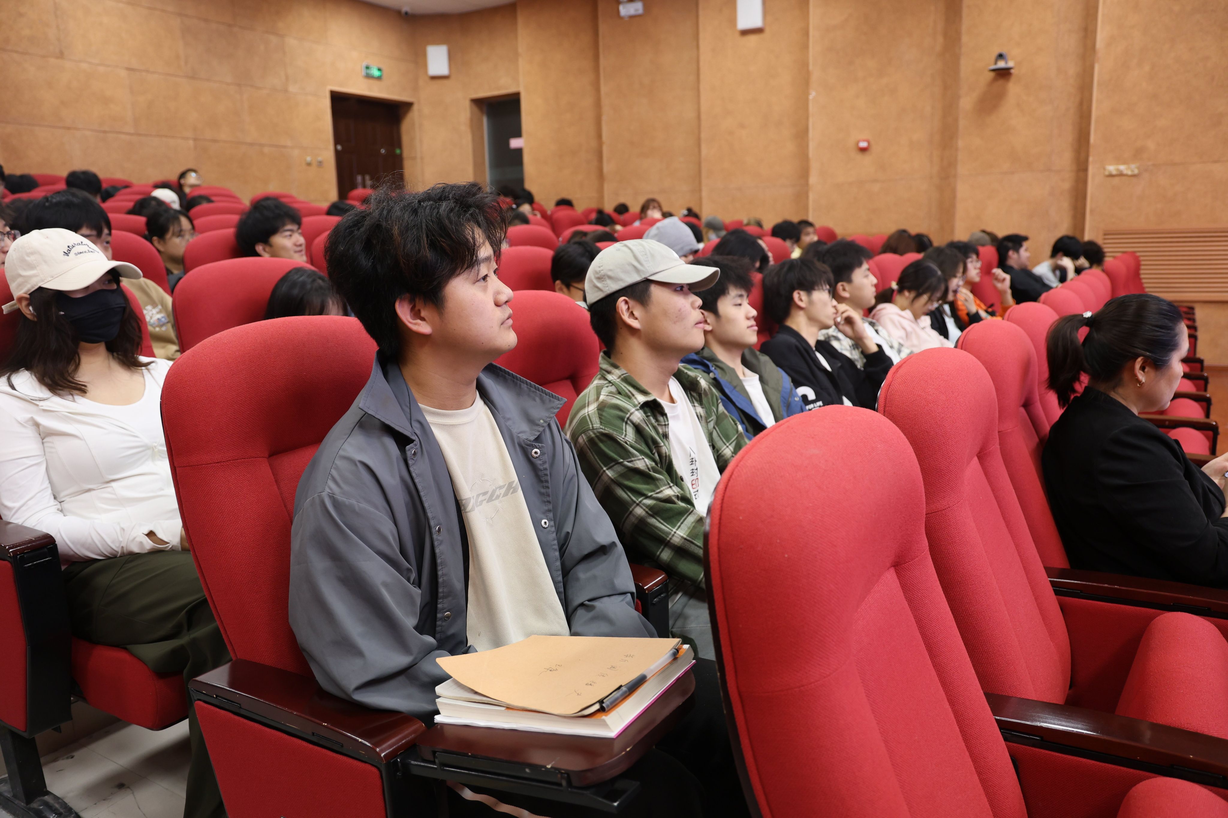 合规筑基 技术赋能 新疆上市公司专题培训举办