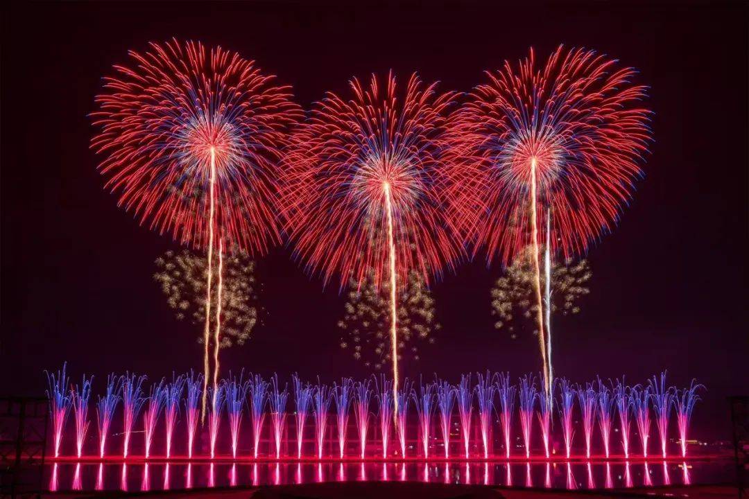 中国经济样本观察·一“业”成名丨“老树发新芽”！“浏阳烟花”燃亮世界