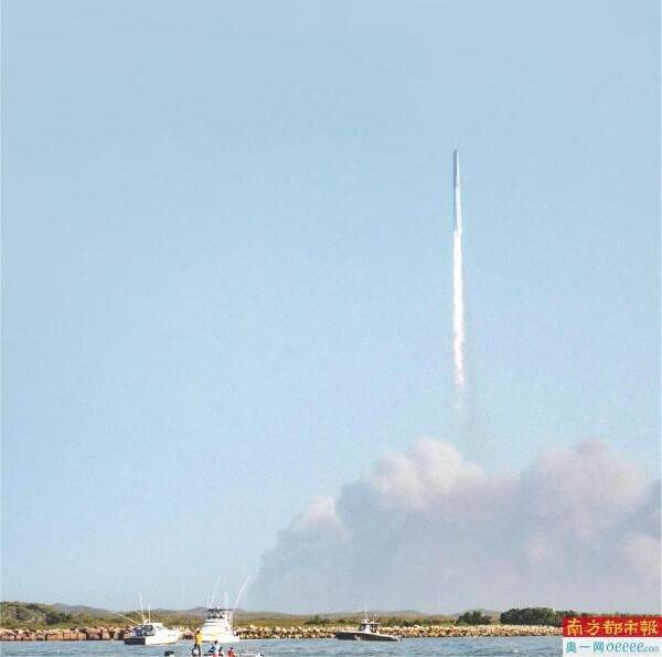 美“星舰”静态点火测试时爆炸