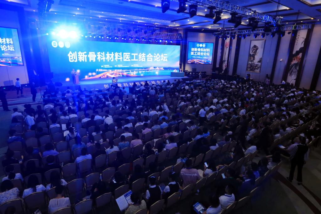 隆华科技：吸波隐身材料获评“国际先进”水平