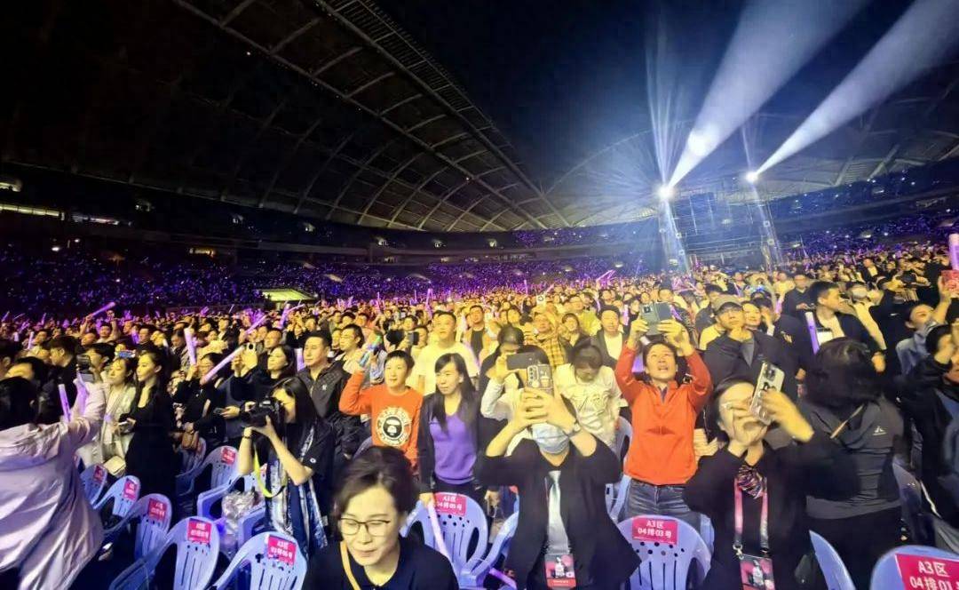 “演唱会经济”带动文娱旅游消费持续升温