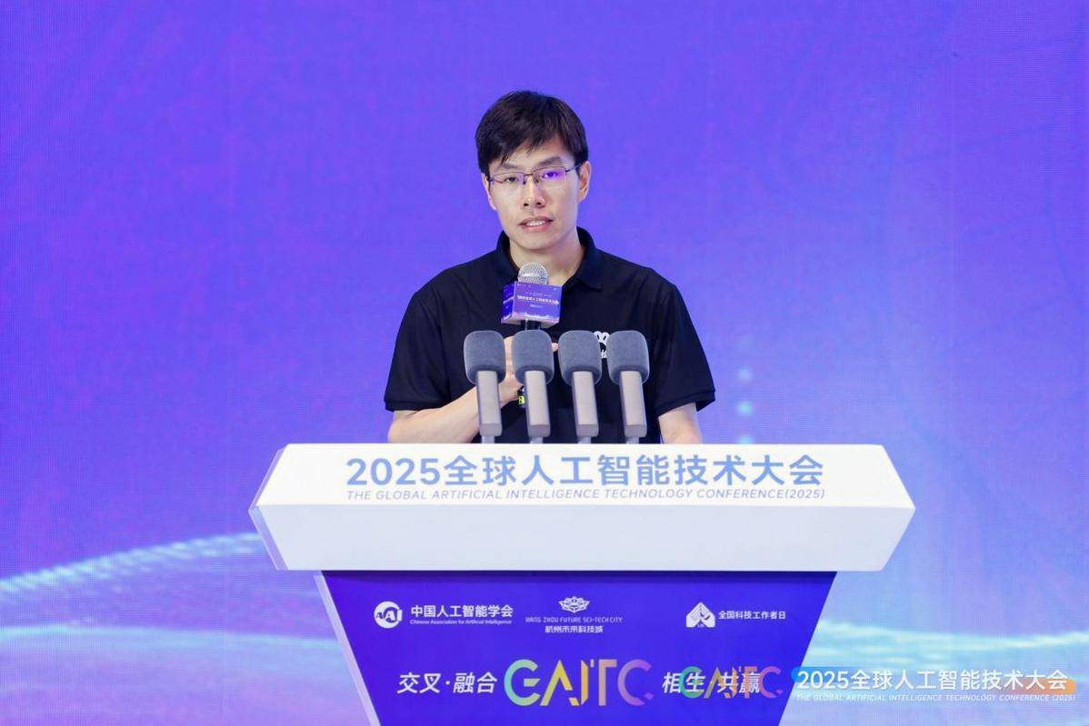 护航2025世界人工智能大会 劲旅环境以AI赋能城市服务新图景