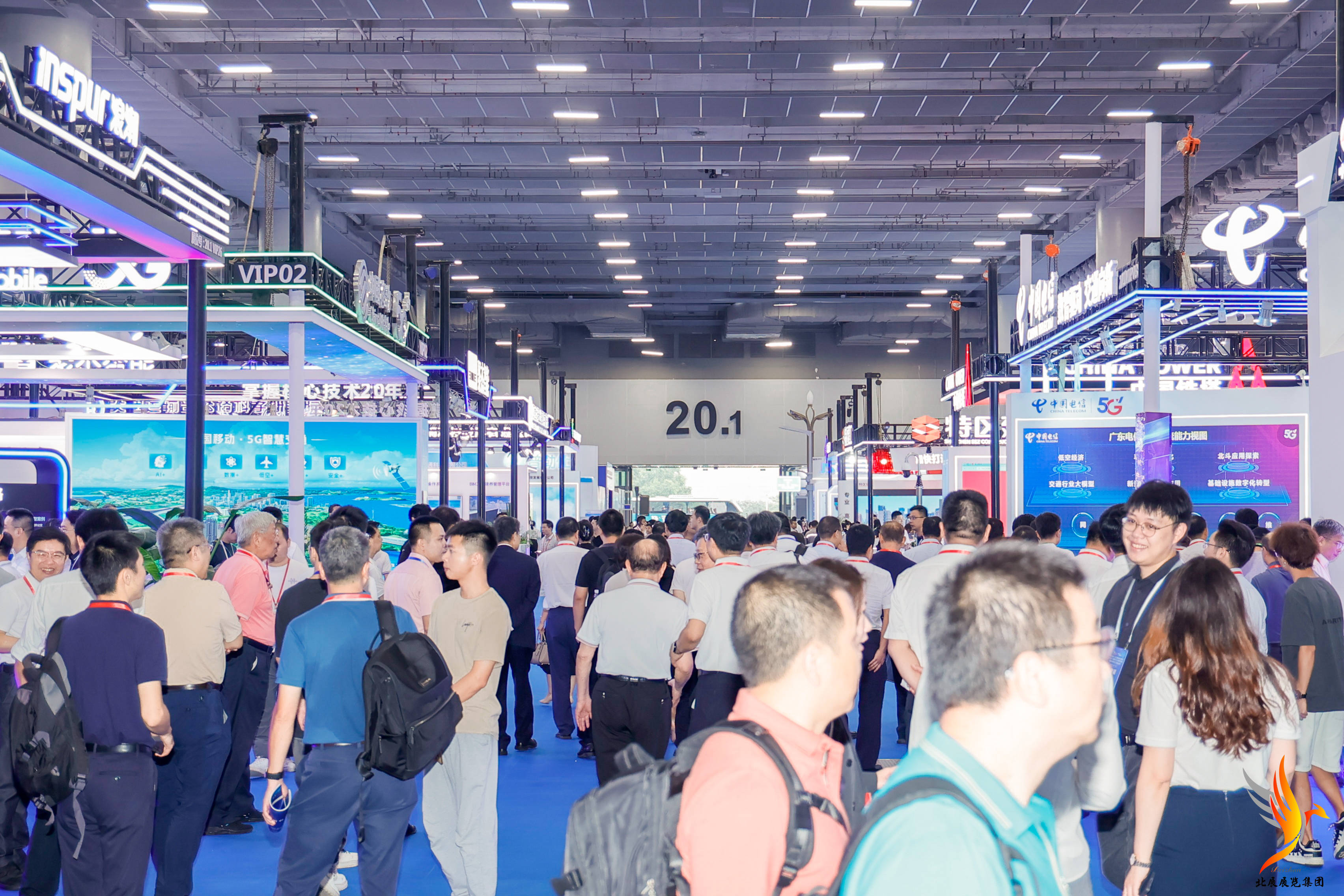 “AI时代下的未来范式”主题论坛在沪举办