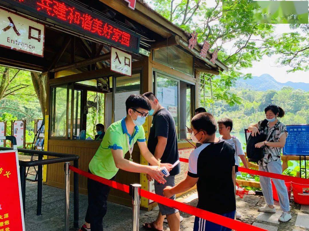 珠江钢琴：控股三级子公司中标白水仙瀑景区经营权