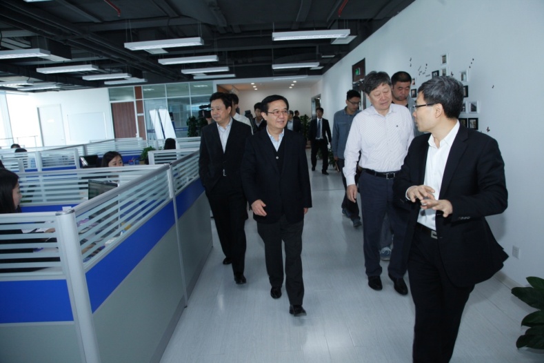 山东证监局召开辖区新三板挂牌公司主办券商座谈交流会