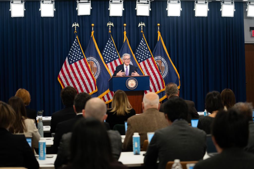 国际观察丨昂贵的跨大西洋贸易