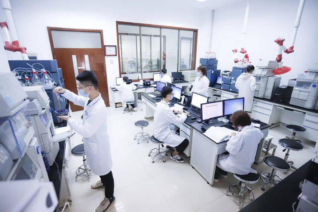 华丽家族拟不超过3亿元入股海和药物 布局创新药赛道