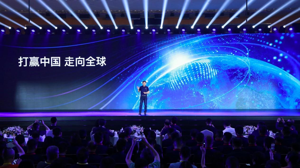 富邦科技:上半年营收同比增长6.50% 现代农业营收同比增长13.31%