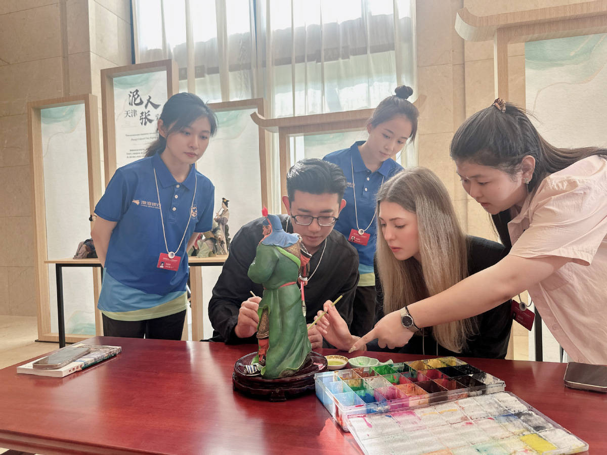 携手开放合作 同筑共赢之路——中国携手各方为全球经济发展贡献“上合力量”