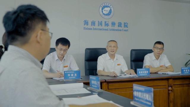 中国经济样本观察·“镇”了不起丨一张软铁皮，“裁”出160亿元钢家具产业