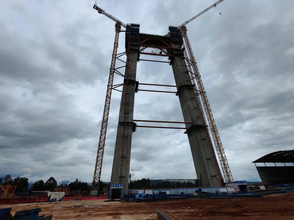 轻量化索鞍给新的世界第一高桥减负31%,以尖端工艺扛起万吨桥身