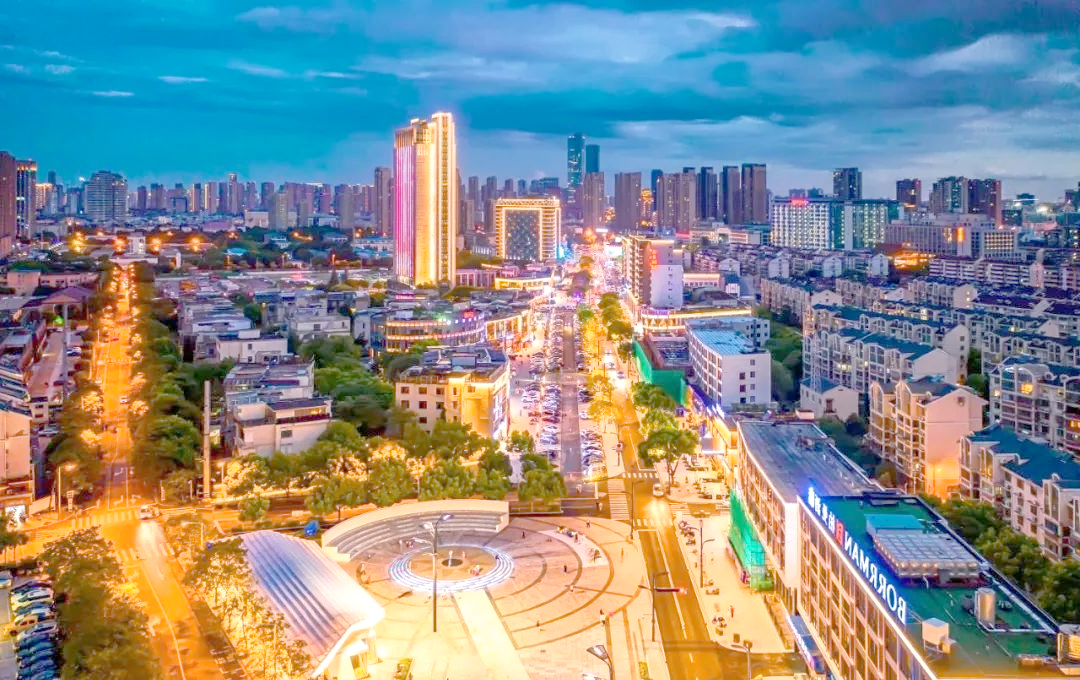 宁夏银川:多业态融合打造假日消费新场景