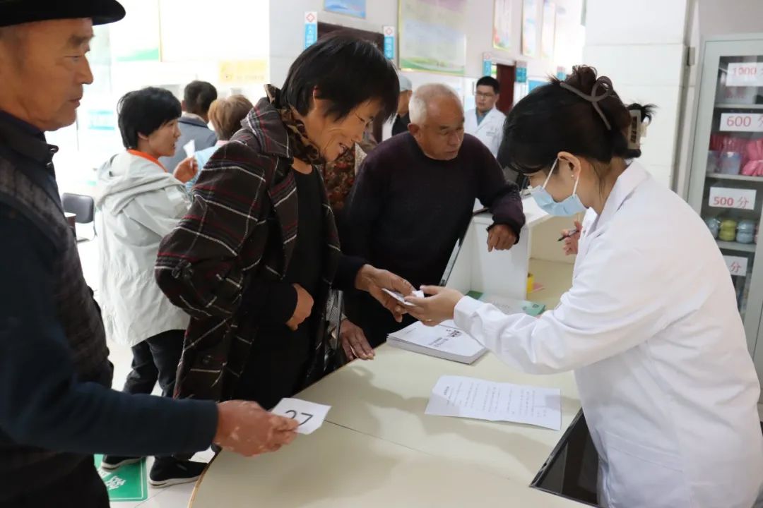 健康行大型义诊活动在吉林省梅河口市举行