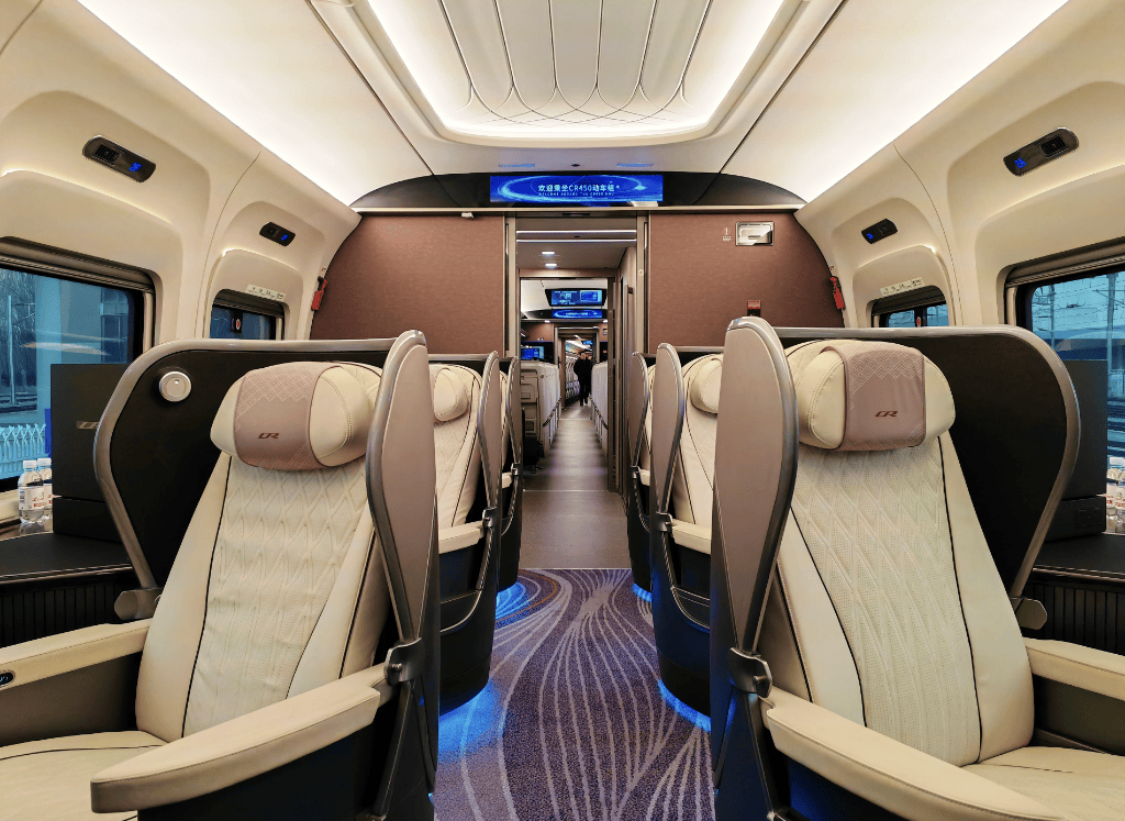 新华鲜报丨凝聚全球工程力量！这场大会共绘绿色未来