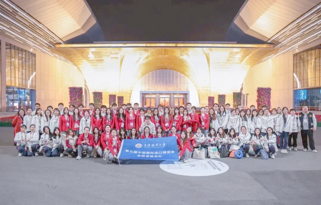 进博会场整装待发 静待开幕