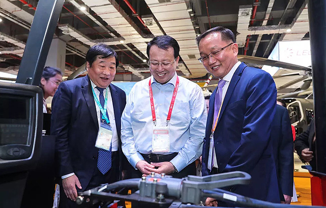 深耕国际化之路 潍柴七大海外品牌亮相进博会