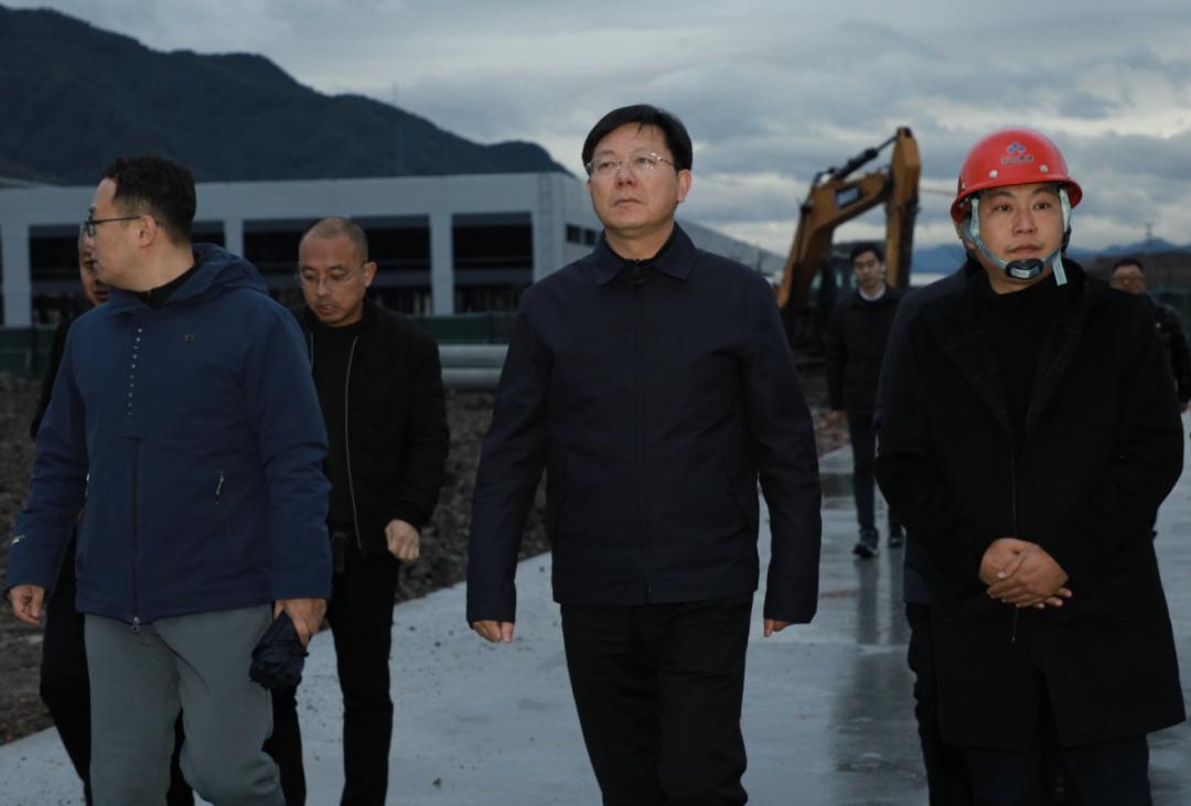 新洁能:从技术破局到生态共赢 为产业升级注入澎湃动能