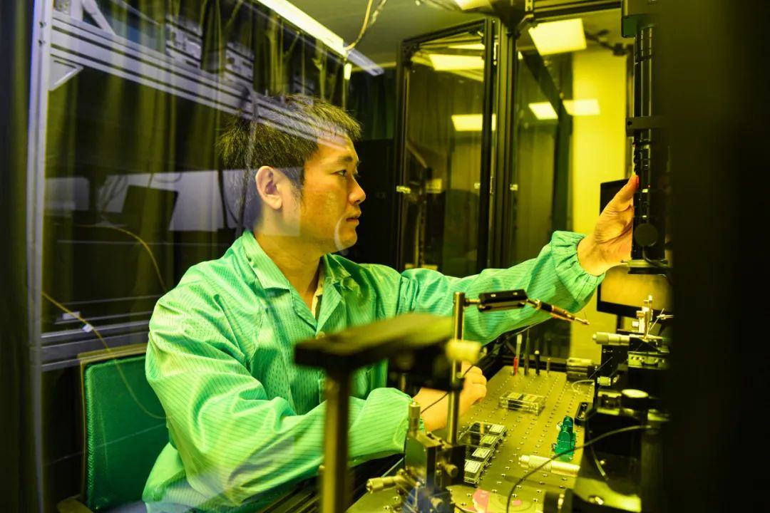 产业链“拼图”加速完善 量子科技厚积薄发