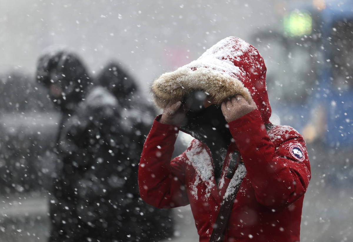 寒潮持续 多地多措并举保民生