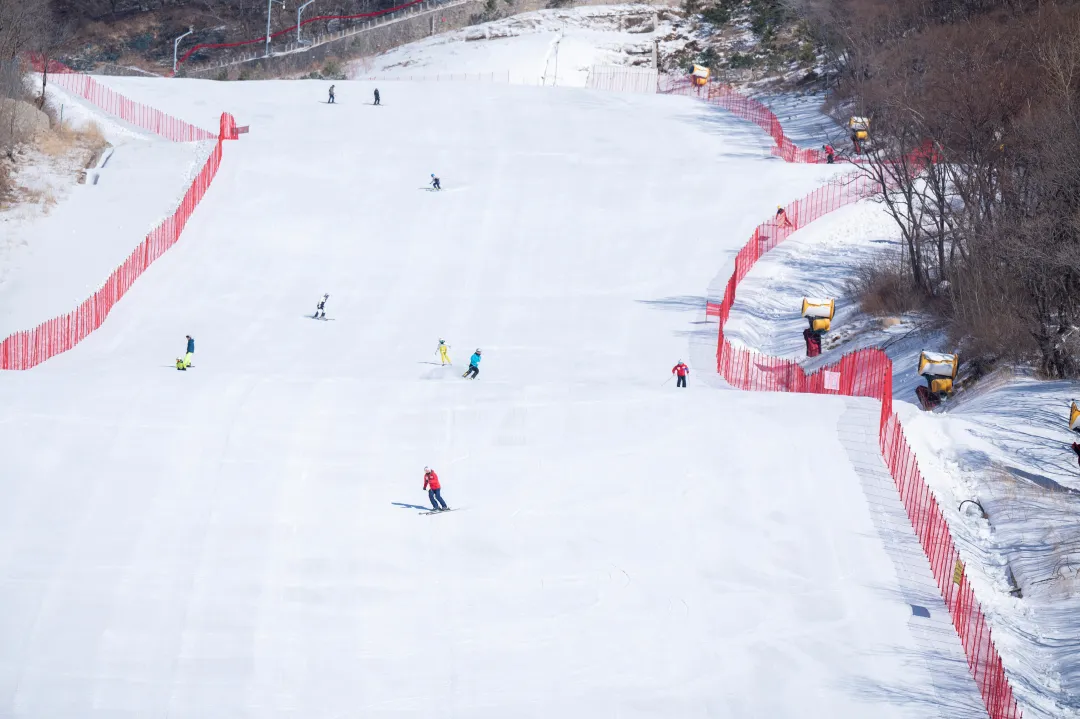 神州租车在延庆区第四十届冰雪欢乐季推出一站式出行解决方案