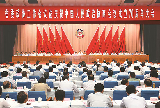 坚决贯彻落实习近平总书记重要指示——有关部门和地方全力支援香港把火灾伤亡损失降到最低