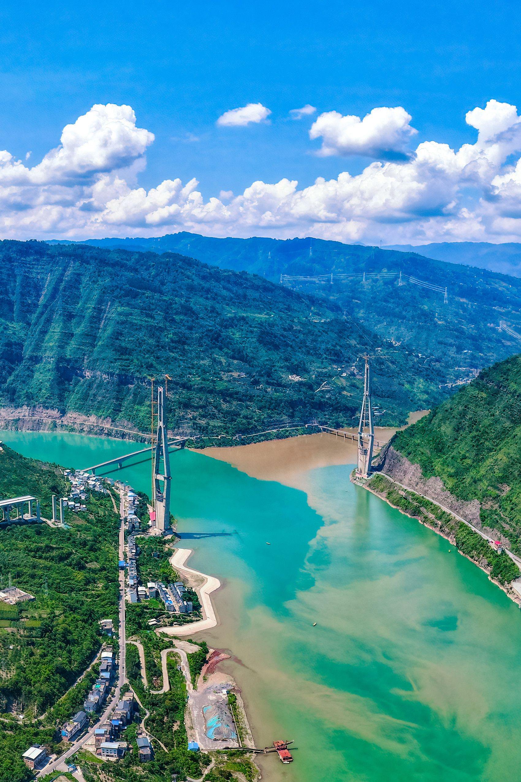 蜀道装备联合蜀道资本设立气体产业基金 加快实施产业转型升级