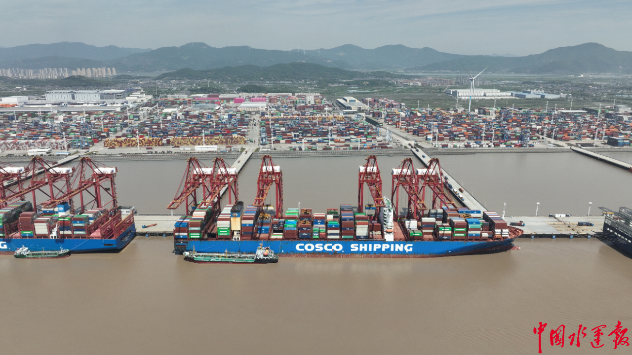 宁波舟山港诞生百万箱级铁路港站