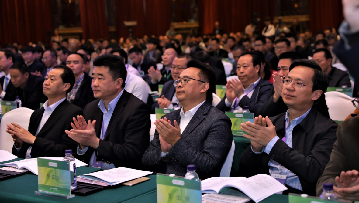 共话中国经济新机遇|专访:德中经济合作深度与广度持续升级——访上海德国中心董事长兼首席执行官夏建安