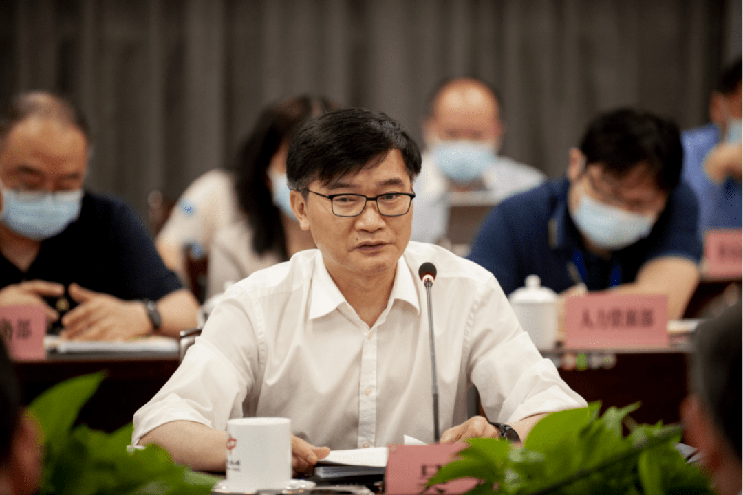 聚焦中央经济工作会议丨坚定信心用好优势 不断巩固拓展经济稳中向好势头——韩文秀解读中央经济工作会议精神