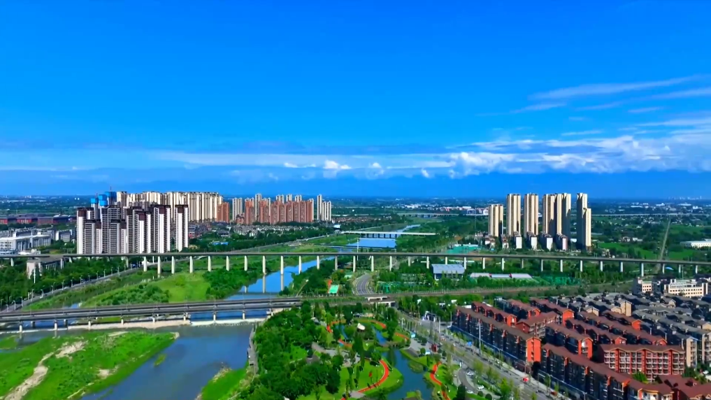 中国经济样本观察·县域样本篇丨这座苏北县城为何吸引30多万年轻人回流返乡？