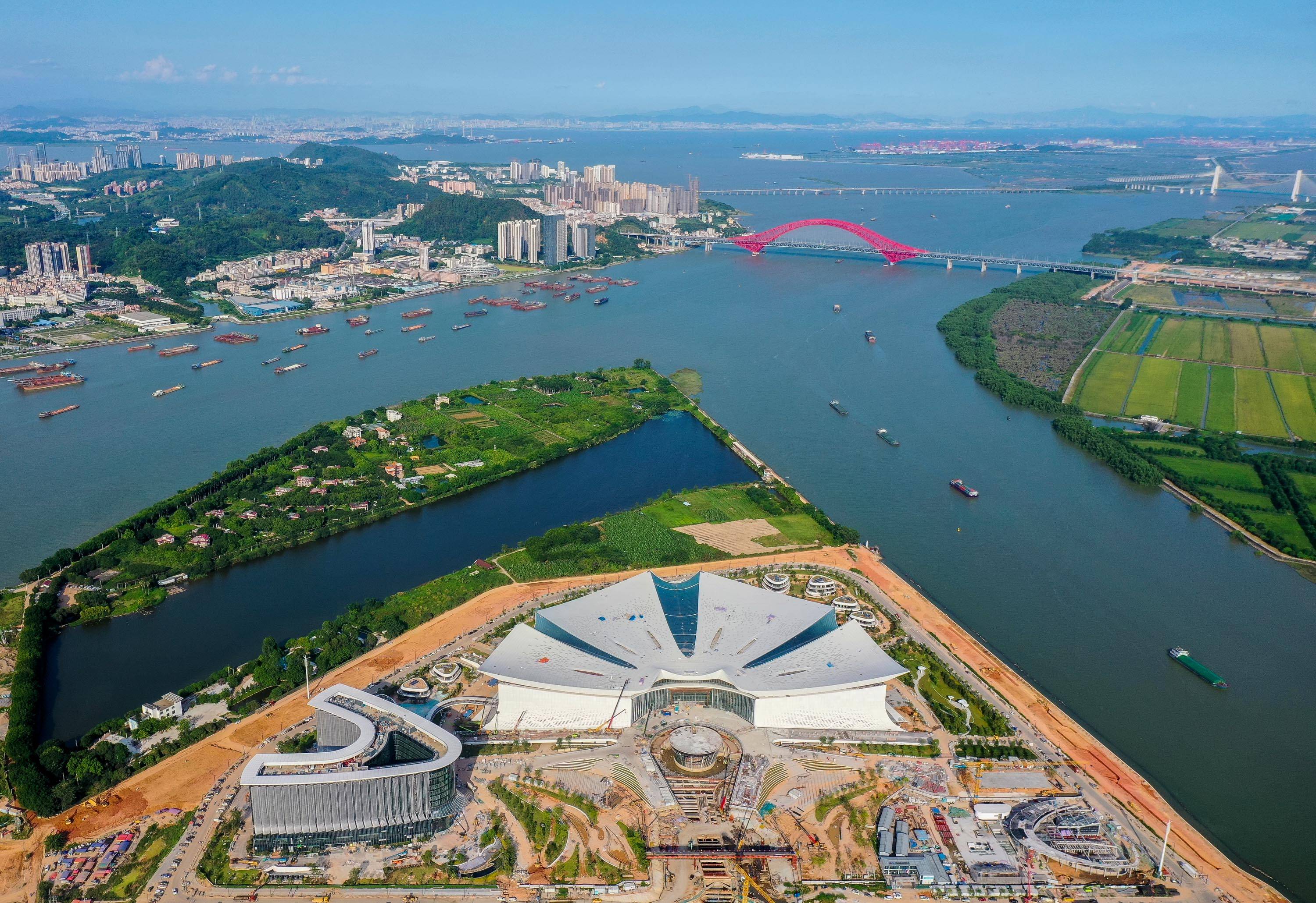 新华鲜报｜大湾区携手北部湾！广湛高铁开通运营