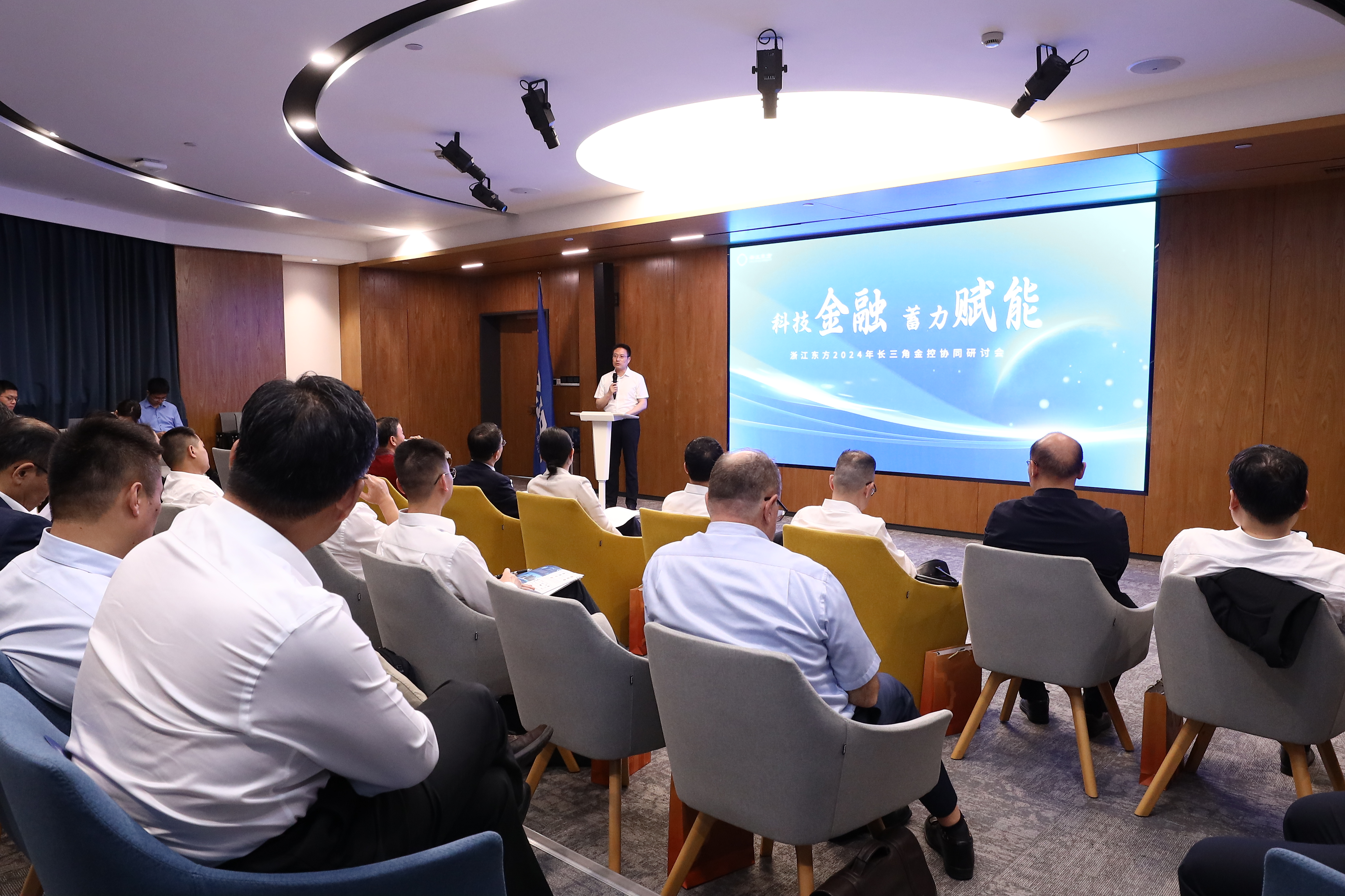 莱尔科技：世运电路创始人佘英杰提名公司董事 战略协同迈出关键一步